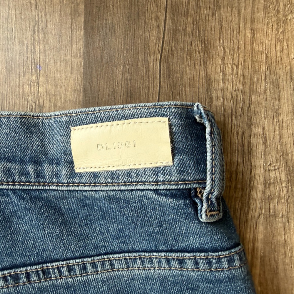 DL1961 PATTI STRAIGHT Women’s Blue Jeans 27 PATTI DROIT. 68.6 CM - Picture 7 of 7